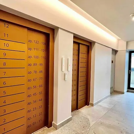 Nordic Oasis Luxury 1 Bedroom Aviatiei Tower Apartment *